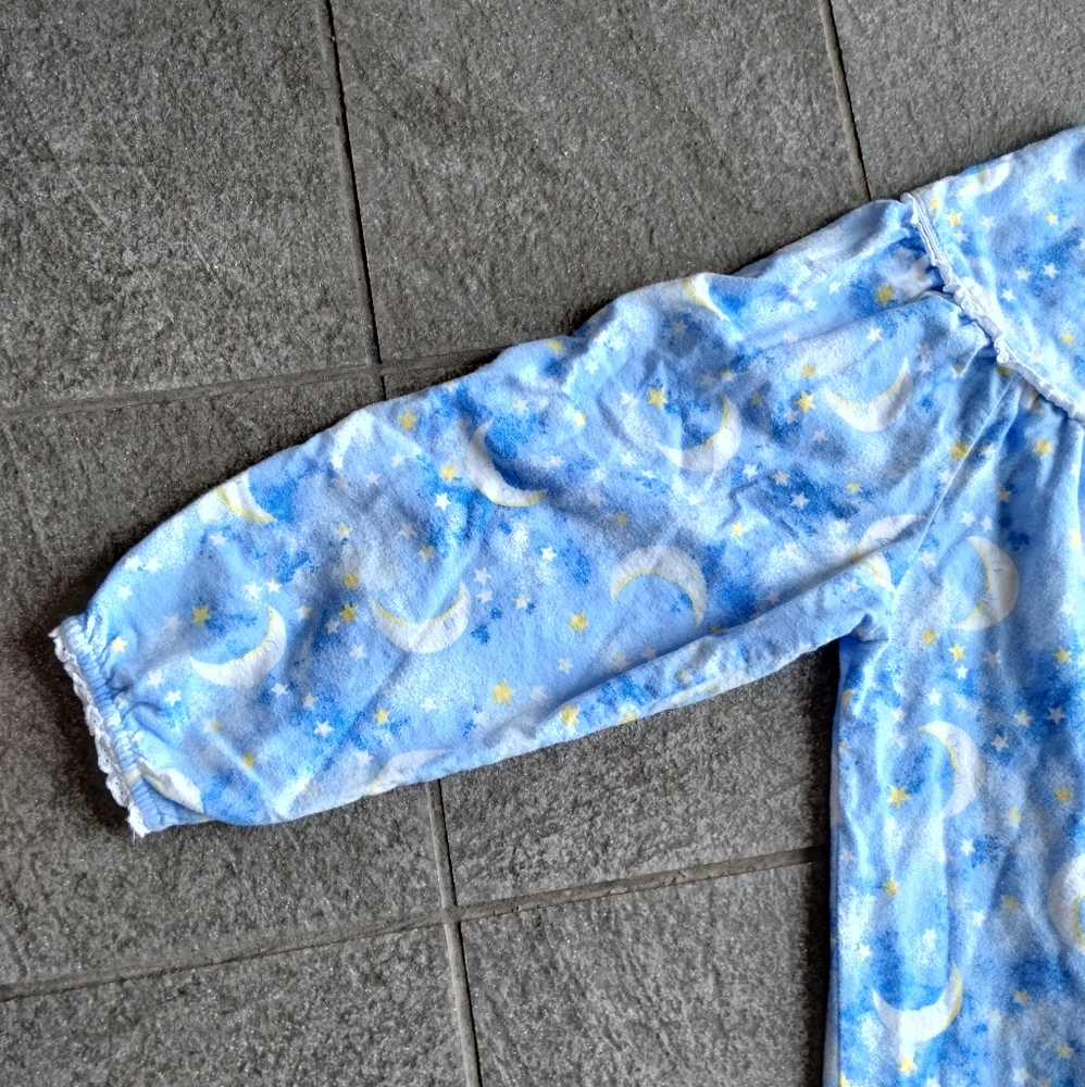 Lang of Salz Lung Women 1X Sleeping Moon And Stars Celestial Flannel Nightgown - Picture 7 of 12